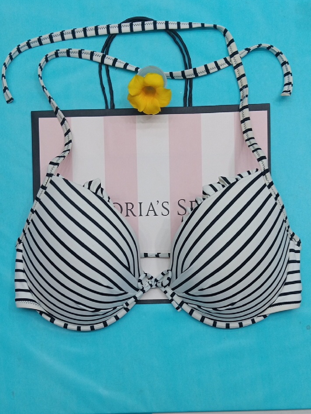 Victoria's Secret Black & White Striped Bikini Top Size36D